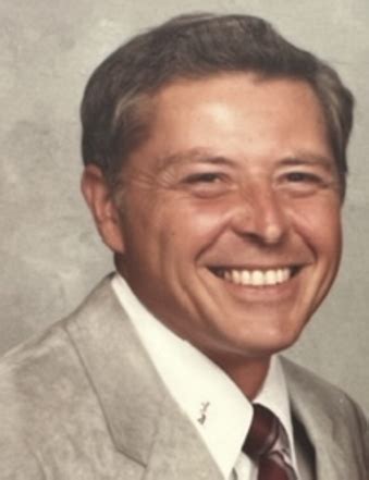 Massillon, OH Funeral Home & Cremation | Paquelet and Paq...