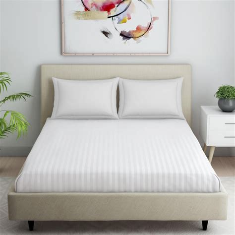 Buy WELSPUN Hospitality Cotton 210TC Striped 4Pcs Super King Bedsheet ...
