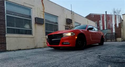 2016 Dodge Charger SXT Review