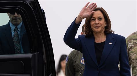 Kamala Harris praised as 'much better, more effective politician' than ...