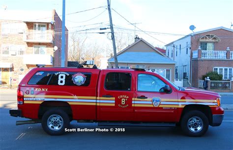 FDNY Squad 8 的图像结果