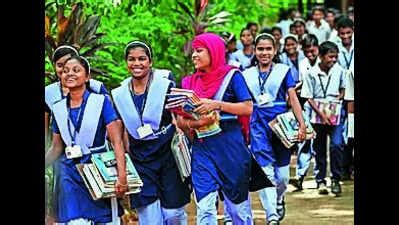 Textbooks: Many students yet to get textbooks, allege teachers ...