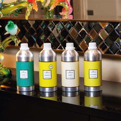 The Fragrance People - Scented Candles, Fragrance Candles India