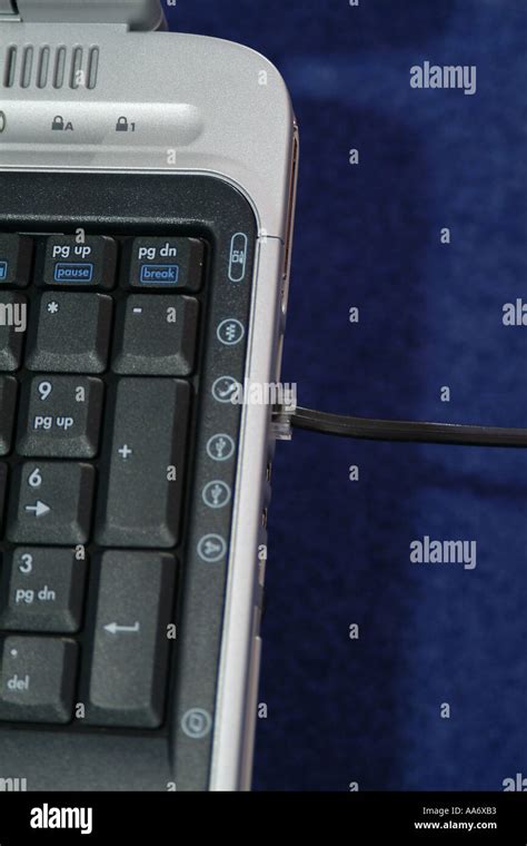 Internet Connection to Laptop 的图像结果