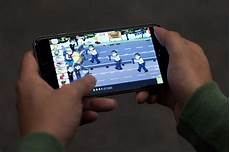 mobile phone gaming mobile gaming prepares to overtake traditional mobile phone gaming mobile gaming prepares to overtake traditional