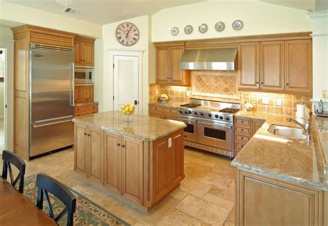 Kitchen Tile Floor Ideas With Light Wood Cabinets | Floor Roma