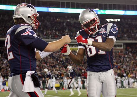 Today in Sports History: 12/29 | 2007 New England Patriots Finish 16-0 ...