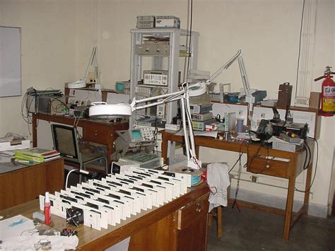 Electronics & RF Lab | Inter-University Accelerator Centre (IUAC)