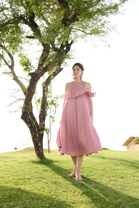 Salmon Pink Self Stripes - Camellia | Raas Life | Kikli India