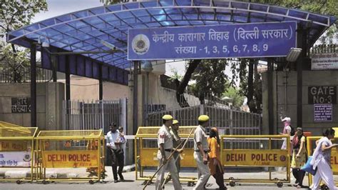 'Install CCTV cameras inside prison superintendents' offices'