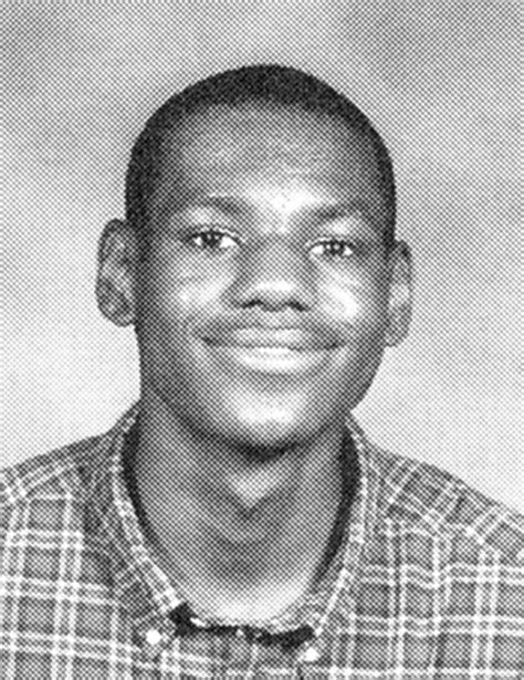 18 Photos of LeBron James When He Was Young
