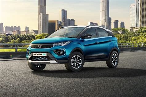 Tata Nexon EV XZ Plus LUX Dark Edition Price in India | Droom