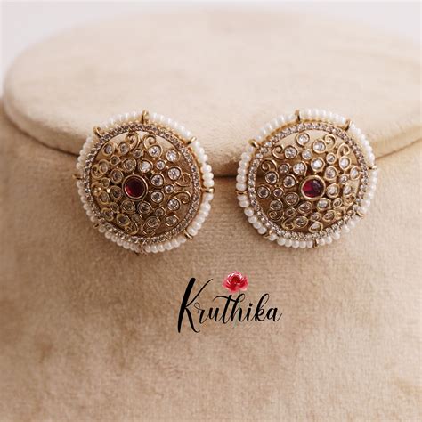 Pretty Antique Round Studs with Pearl Border Ear Studs E637 – Kruthika ...