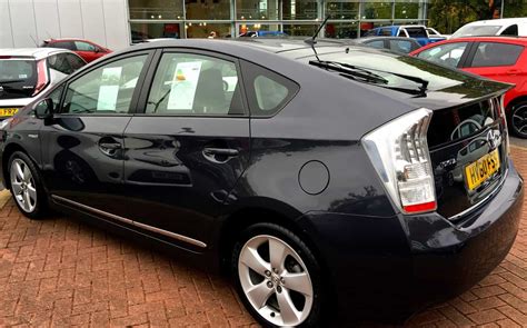 Why Buy A Prius? (9 Revealing Reasons) | Autoily