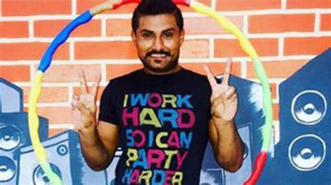 दिव्यांग डांसर विनोद को आया कार्डियक अरेस्ट, हालत बिगड़ी - nach baliye ...