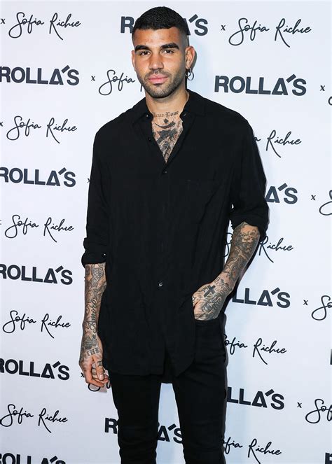 Lionel Richie’s Family Guide: His 3 Children, Ex-Wives, More | Us Weekly