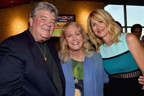 Who Was Diane Ladd's Husband? All About the Late Robert Charles Hunter
