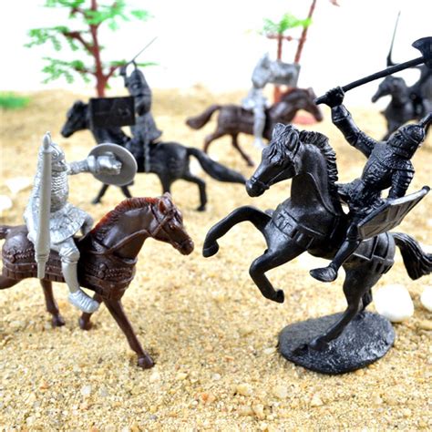 Buy Furbabies 28x Warriors Medieval Soldiers Army Figures Toy Archaic ...