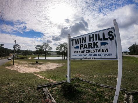 Facilities • Twin Hills Park