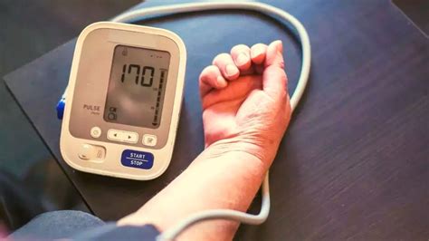 High blood pressure: উচ্চ রক্তচাপ কমাতে মেনে চলুন এই কয়েকটি ব্যায়াম ...