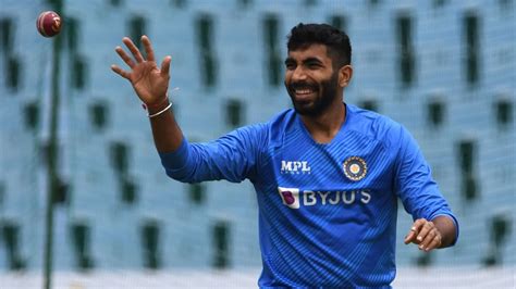 Jasprit Bumrah stress fracture in the back - timeline of Bumrah's ...