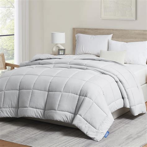 Amazon.com: Nestl Comforter Duvet Insert, Quilted Down Alternative ...