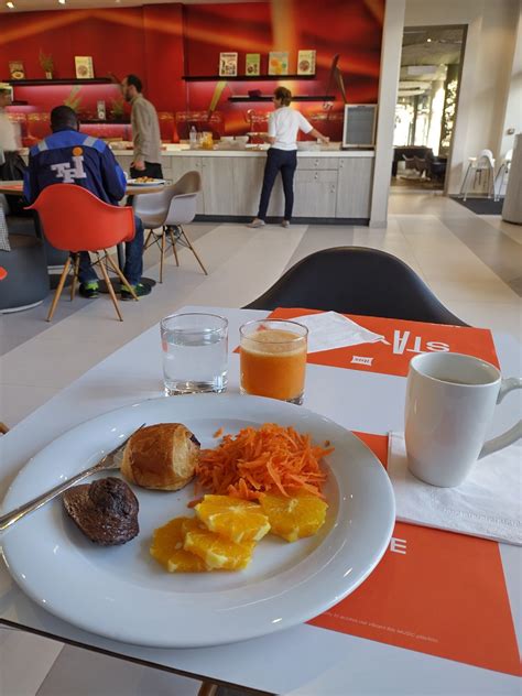 IBIS CASA-VOYAGEURS (Casablanca) - Hotel Reviews, Photos, Rate ...