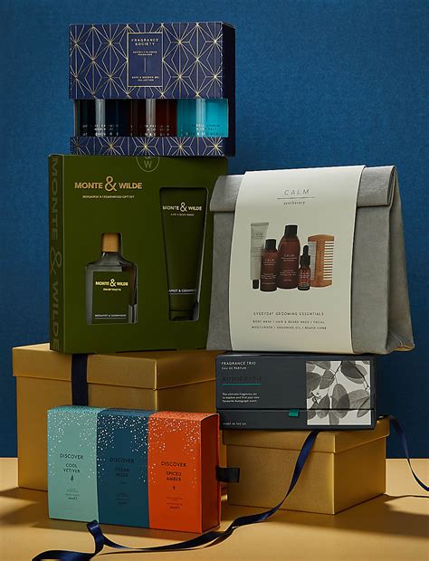 Buy Bergamot & Cedarwood Gift Set at Marks & Spencer