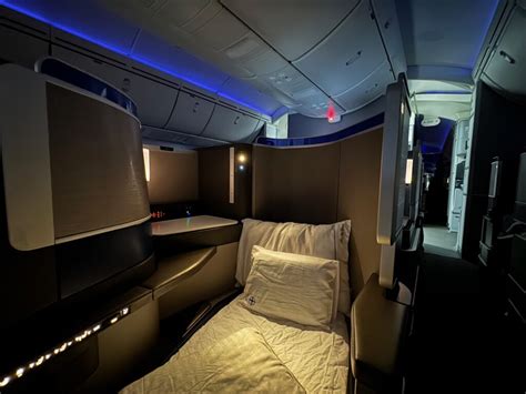 United 787 900 Business Class 的图像结果