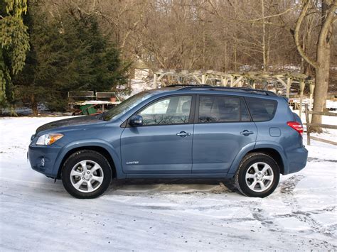 2010 Toyota RAV4 4X4 LTD Review