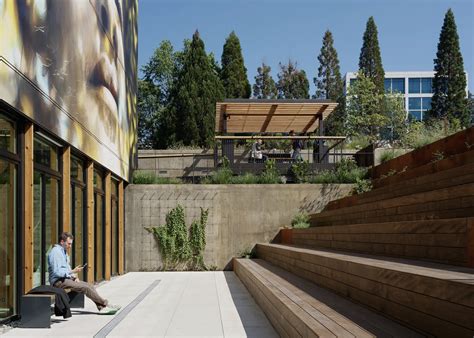 PorchLight by Block Architects Rethinks Men’s Homeless Shelters ...