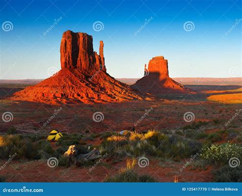 Monument Valley, Desert Landscape Sunset, American Southwest Stock ...