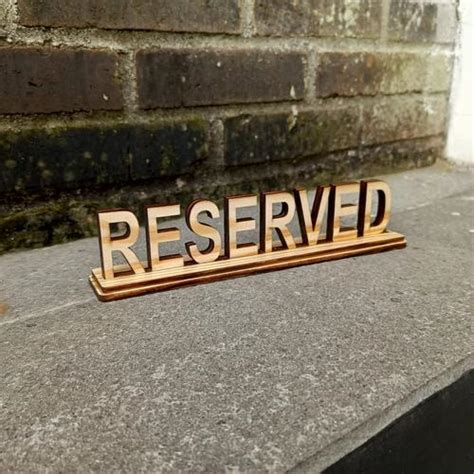 Jual Sign Kayu Reserved / Table Sign Reserved Kayu jatibelanda - Kab ...