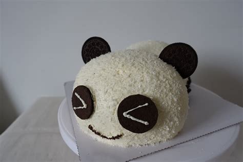 熊猫造型蛋糕的做法_【图解】熊猫造型蛋糕怎么做如何做好吃_熊猫造型蛋糕家常做法大全_漪弈_木一_豆果美食