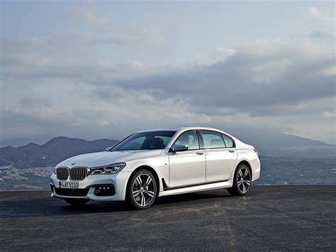 2016 BMW 7 Series (G11/G12) Specs, Performance & Photos - autoevolution