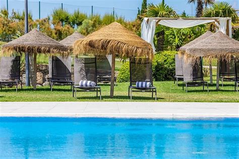 Crowne Plaza Caparica Lisbon, an IHG hotel Pool: Pictures & Reviews ...