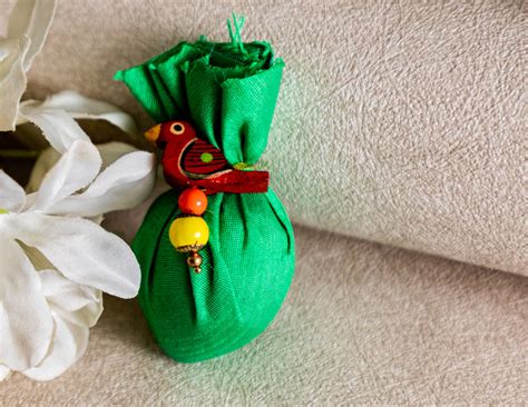 Roli Chawal – Wax Colors