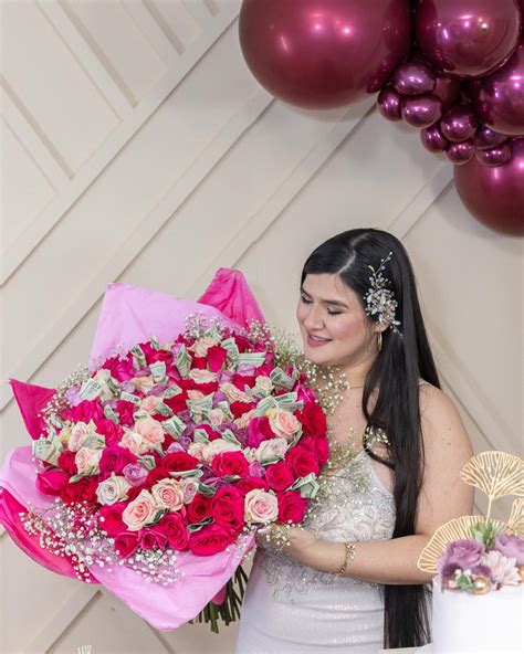 (@yesenia_castillo.oficial) • Instagram photos and videos