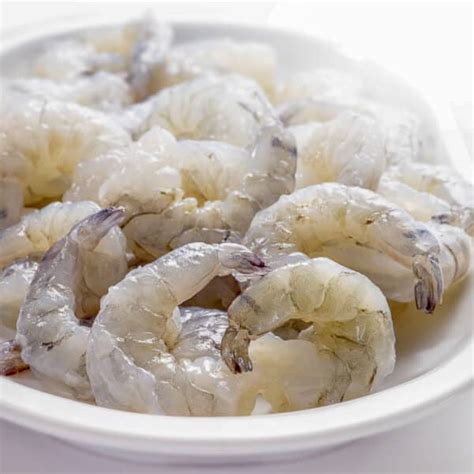 Seafood Shells & Cheese - Shrimp Mac & Cheese fit for a dinner party!