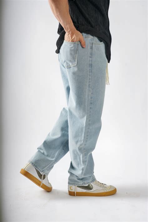 SEOUL BAGGY DENIMS – HOUSE OF ALPHA