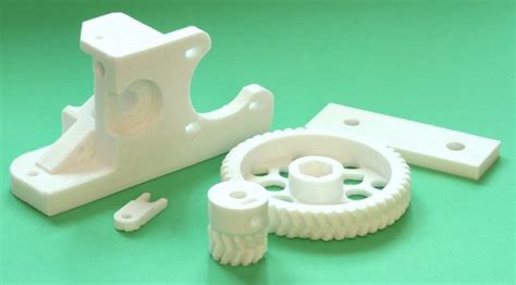 Nylon 3D Printing: All you Need to Know - AMFG