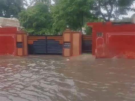 Jaipur records 47 MM rainfall in 5 hours, See PHOTOS