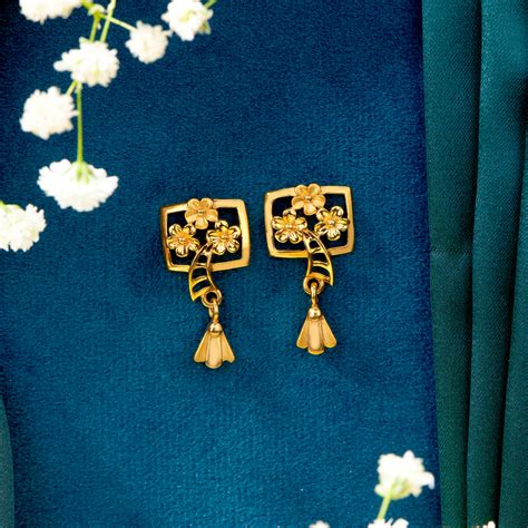 Buy Delight Garden Yellow Gold Dangler Earring For Woman Online at Best ...