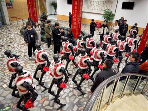 UniTree Robots Dancing 的图像结果