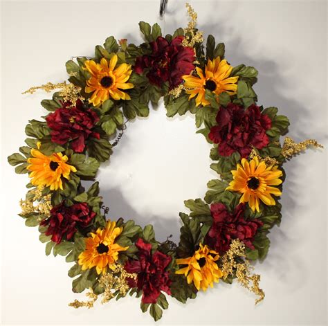 Wonderful autumn themed wreath | Handmade wreaths, Wreaths, Handmade