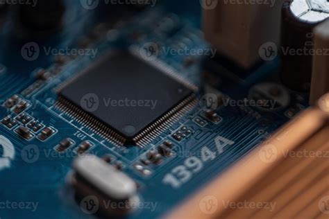 Image result for How Computer Chips Work