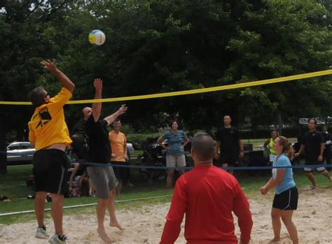 JFHQ-NCR/MDW holds annual Organization Day Picnic | Article | The ...