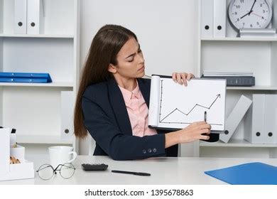 Office Portrait Example 的图像结果