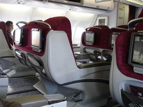 Qatar Airways A330 Business Class 的图像结果