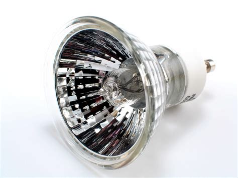 How To Replace A Halogen Bulb | Storables